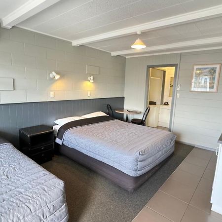 Central Court Motel Whangarei Esterno foto