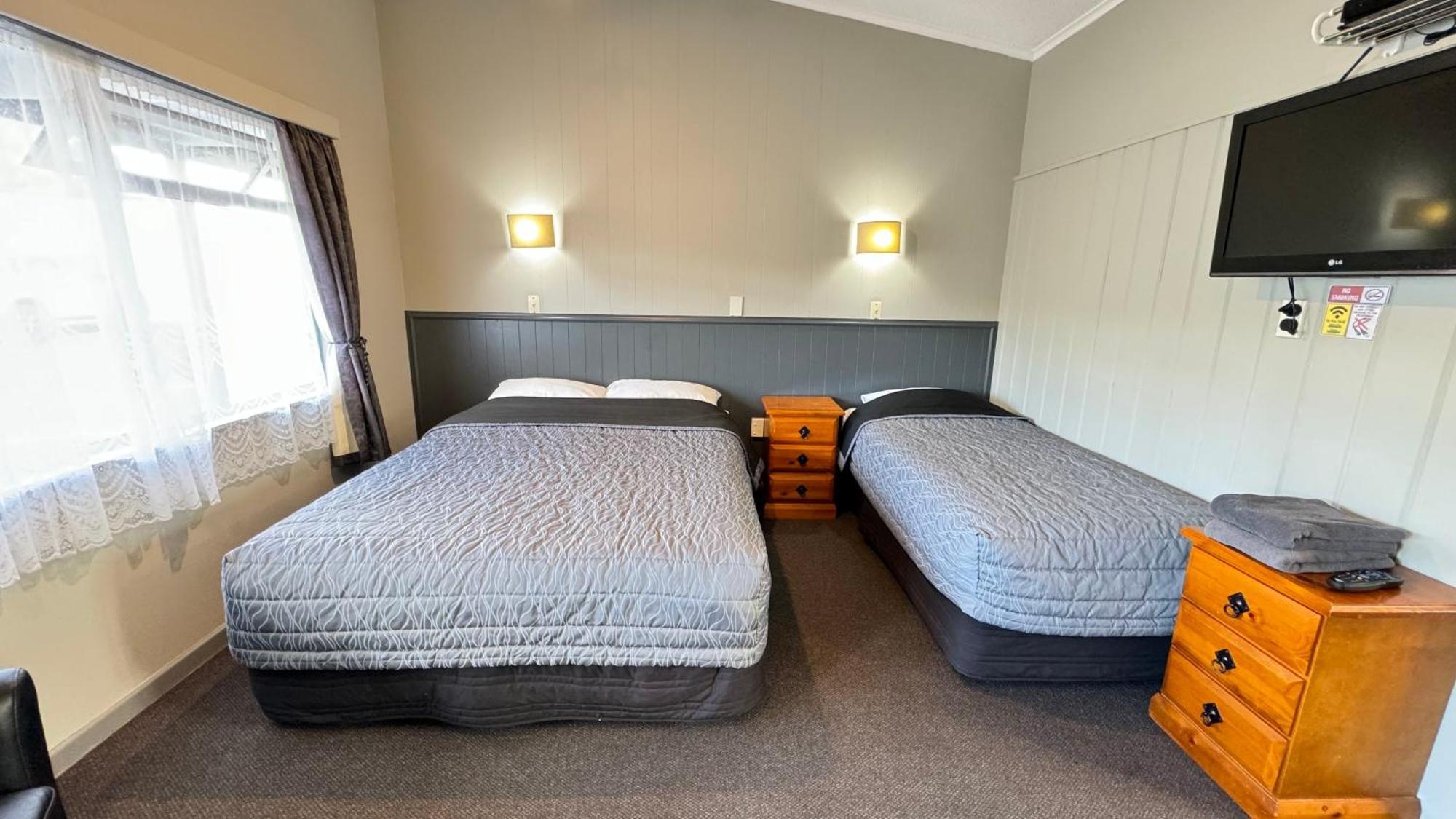 Central Court Motel Whangarei Esterno foto