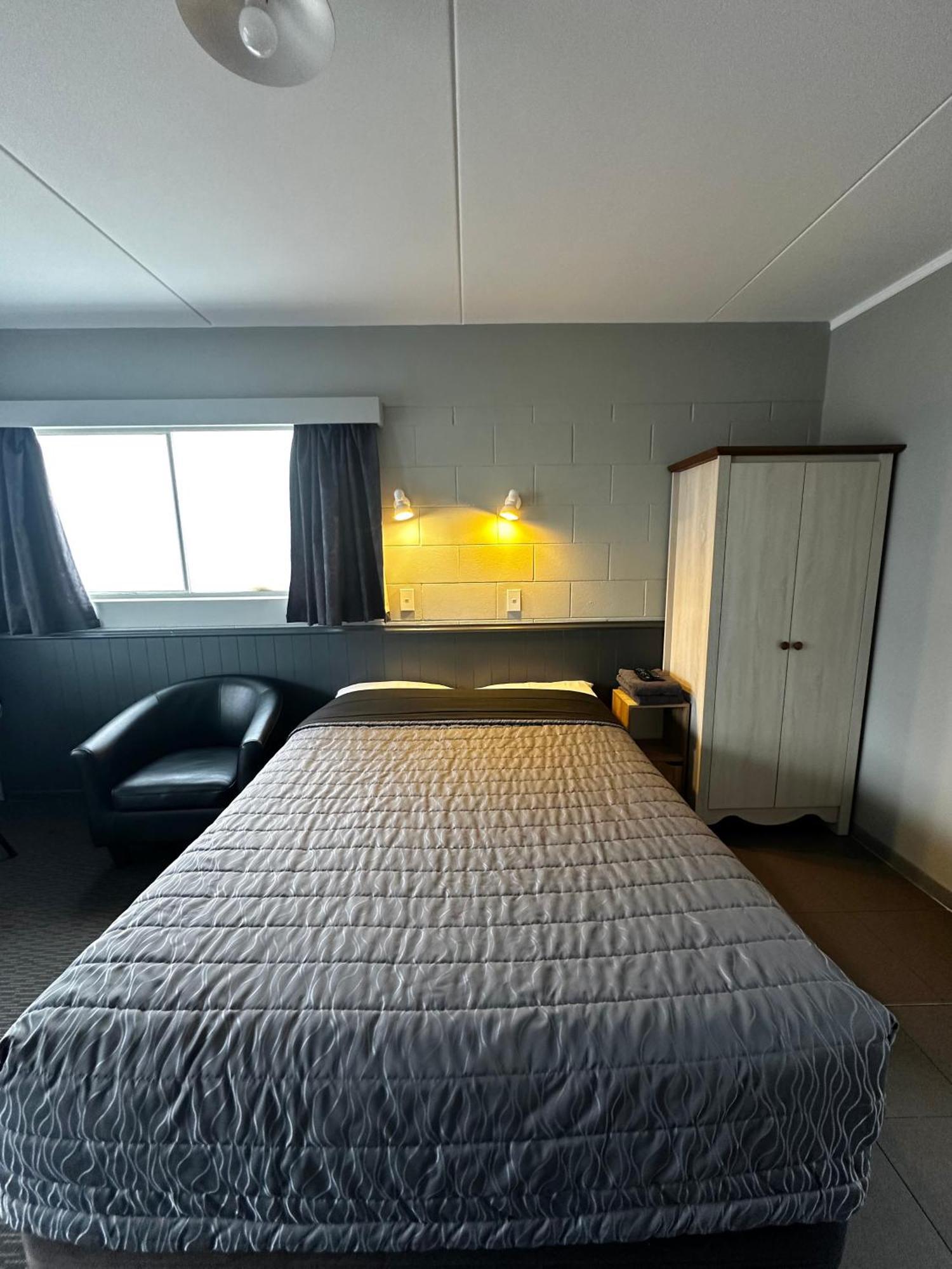 Central Court Motel Whangarei Esterno foto