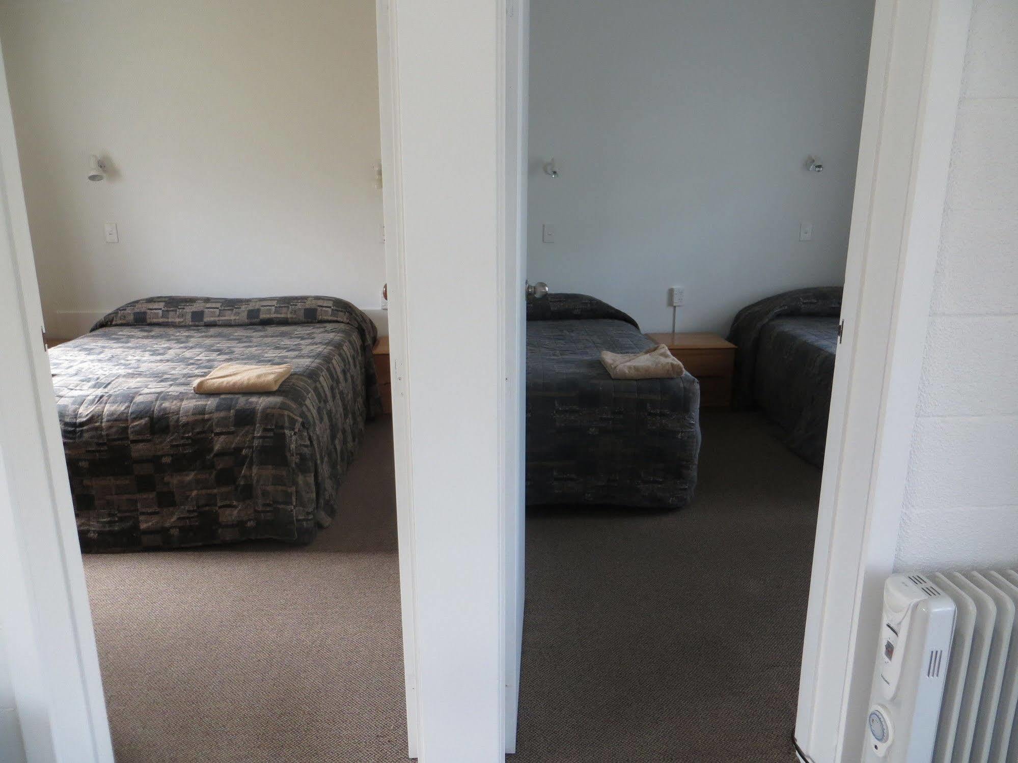 Central Court Motel Whangarei Esterno foto